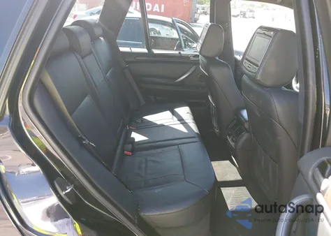 2004 BMW X5 4.8Is z USA, uszkodzony, nr VIN 5UXFA93554LE81260